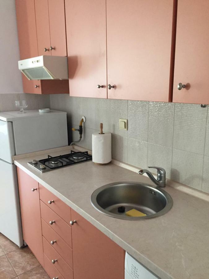 Studio apartman Lara *** Osijek Bagian luar foto